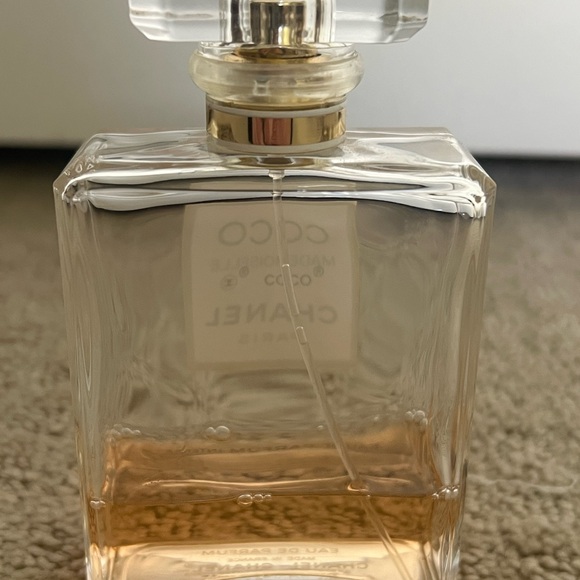 CHANEL Coco Mademoiselle Perfume with Gold and Clear Design - Picture 7 of 9